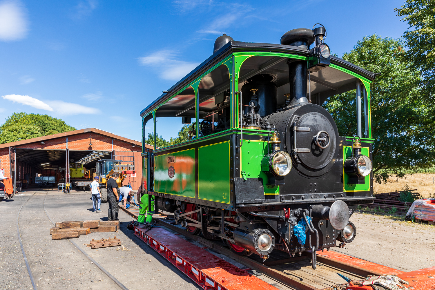 CB LAURA vor dem Abladen in Schierwaldenrath